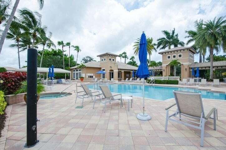 15798 Menton Bay Court