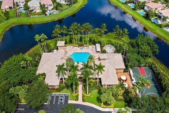 15798 Menton Bay Court