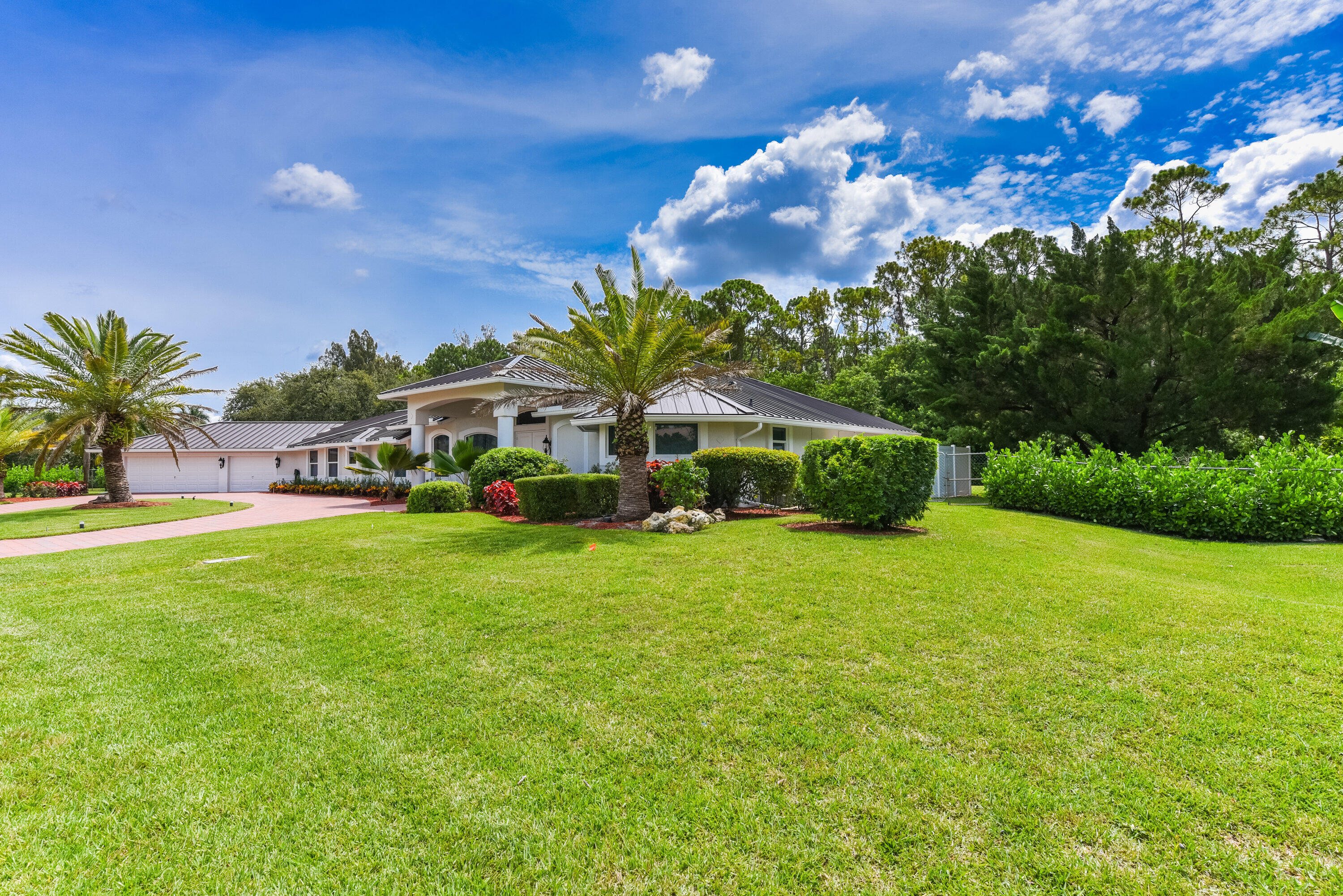 7550 NW 49th Lane