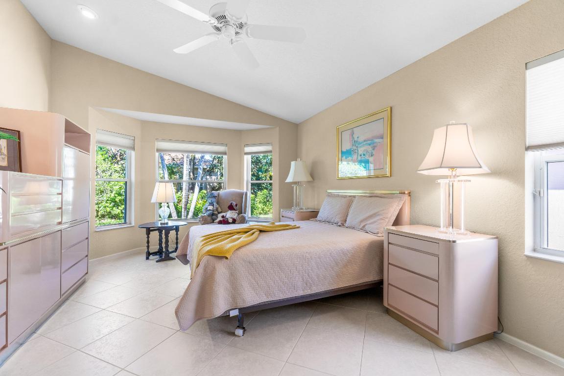 5317 Grey Birch Lane, Boynton Beach