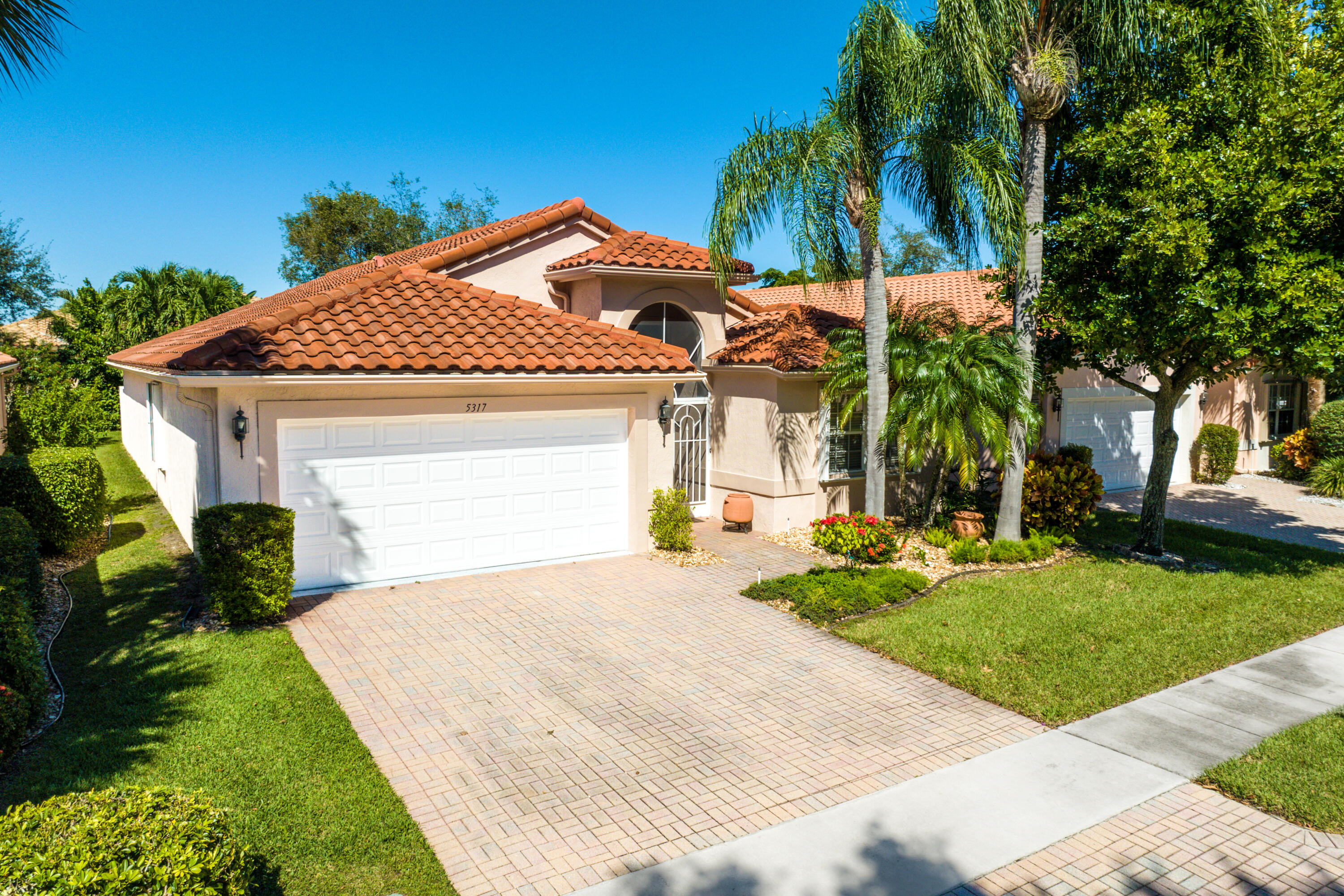 5317 Grey Birch Lane, Boynton Beach