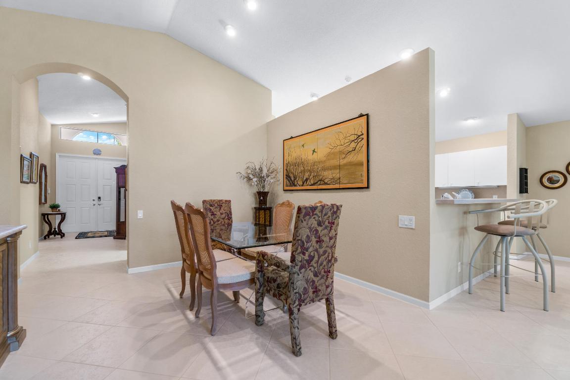 5317 Grey Birch Lane, Boynton Beach