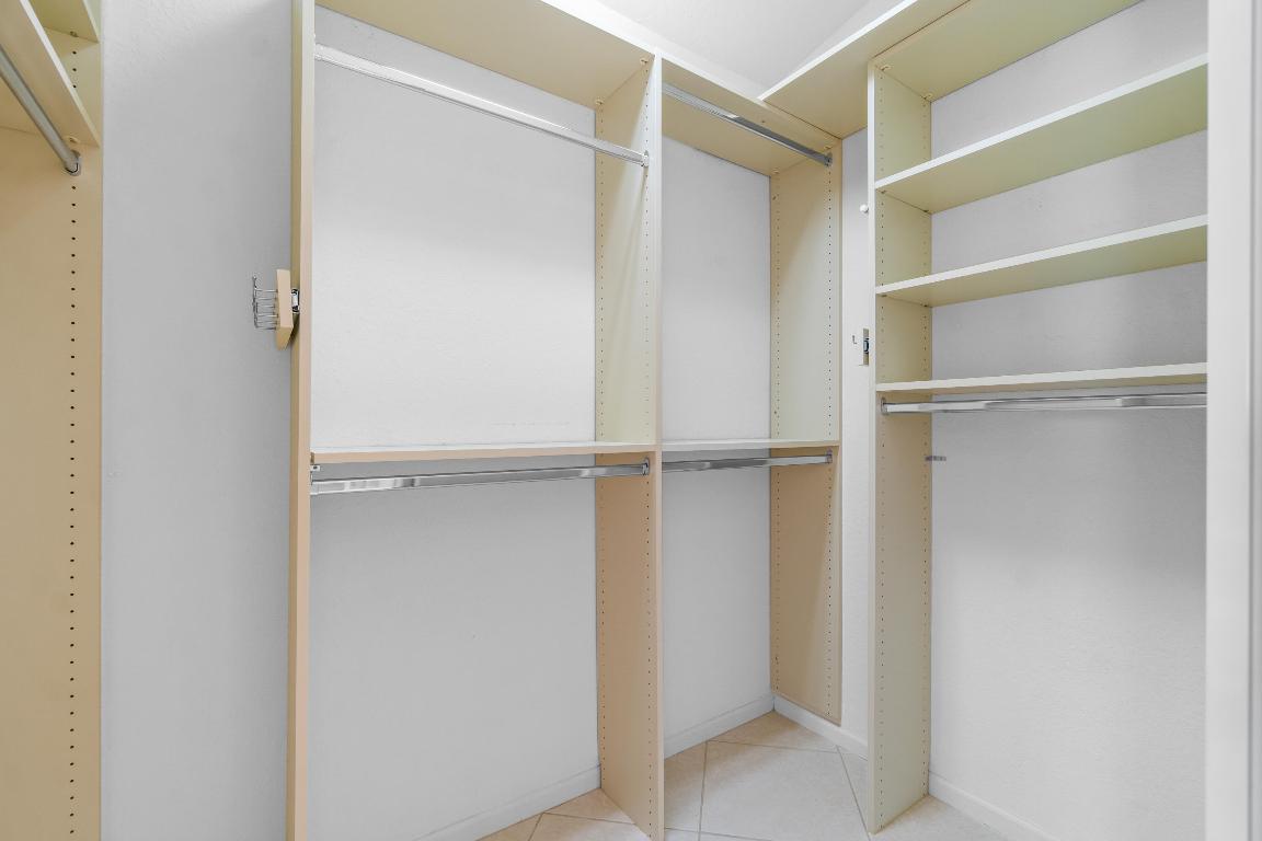 5317 Grey Birch Lane, Boynton Beach