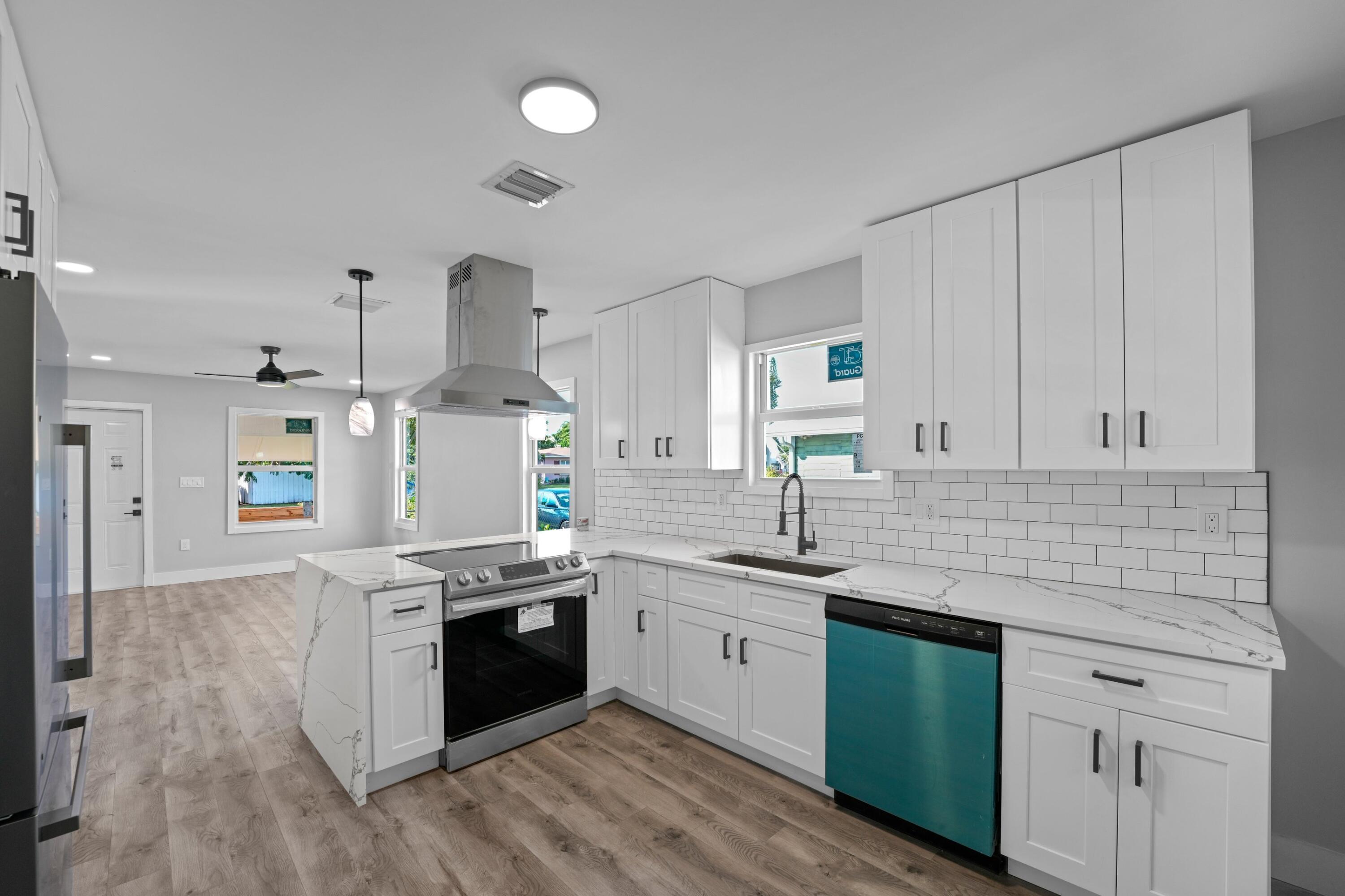 123 NE 8th Street, Pompano Beach