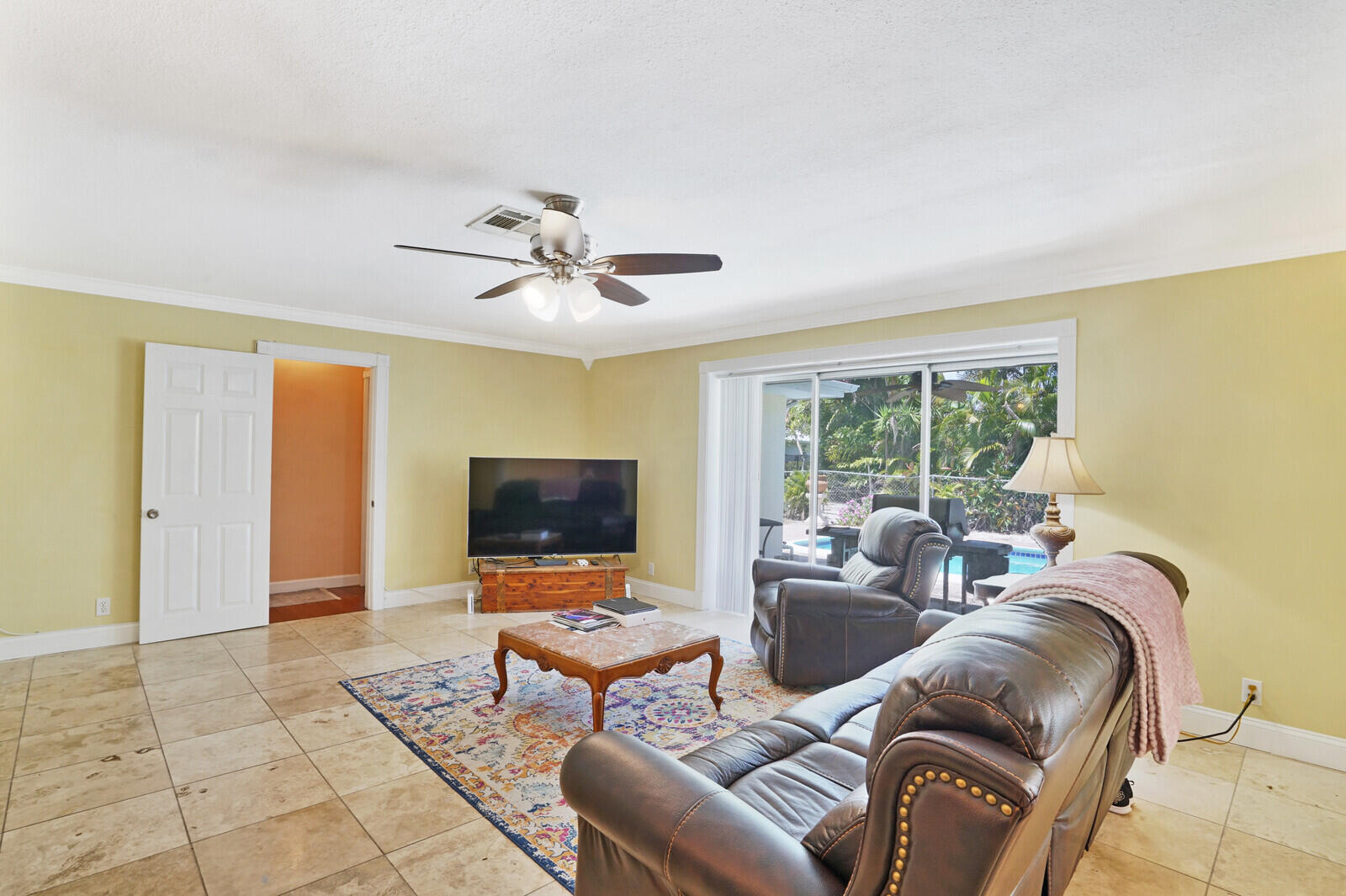 365 NE 3rd Street, Boca Raton