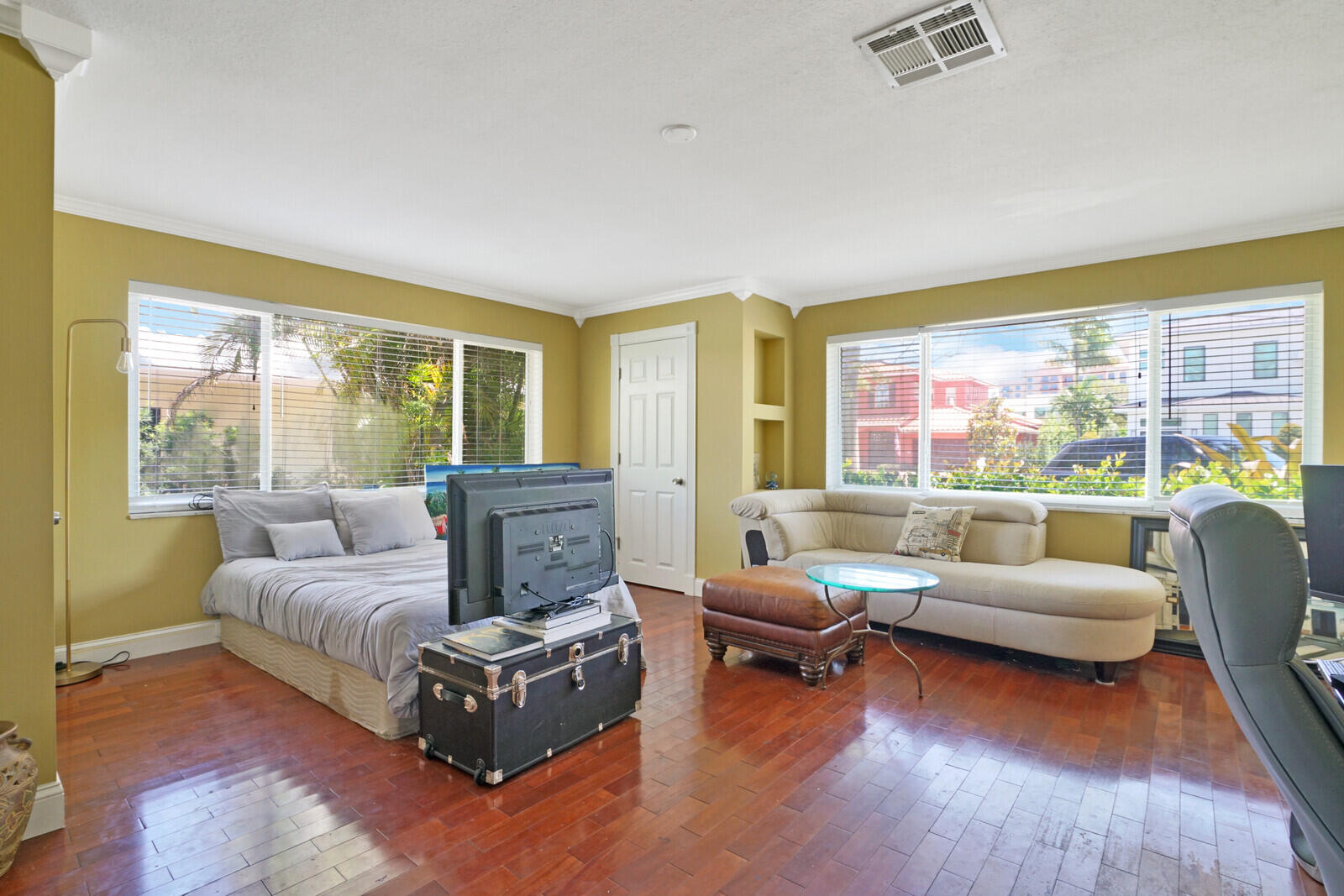 365 NE 3rd Street, Boca Raton