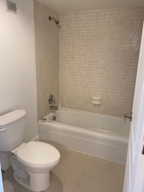 3 Royal Palm Way Unit: 2020