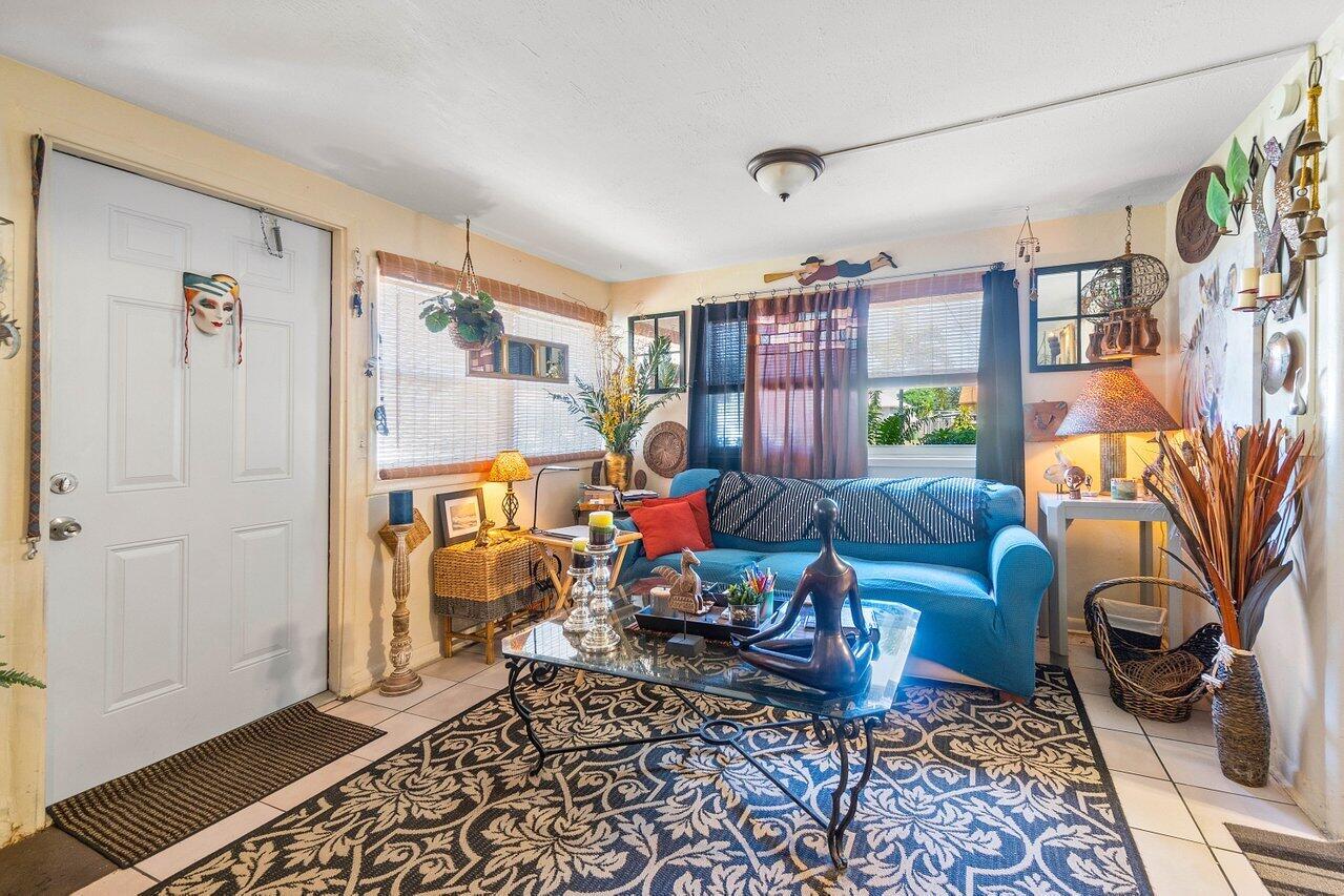 3775 Serubi Avenue
