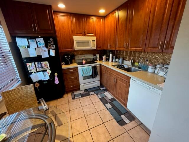16415 Grape Way E