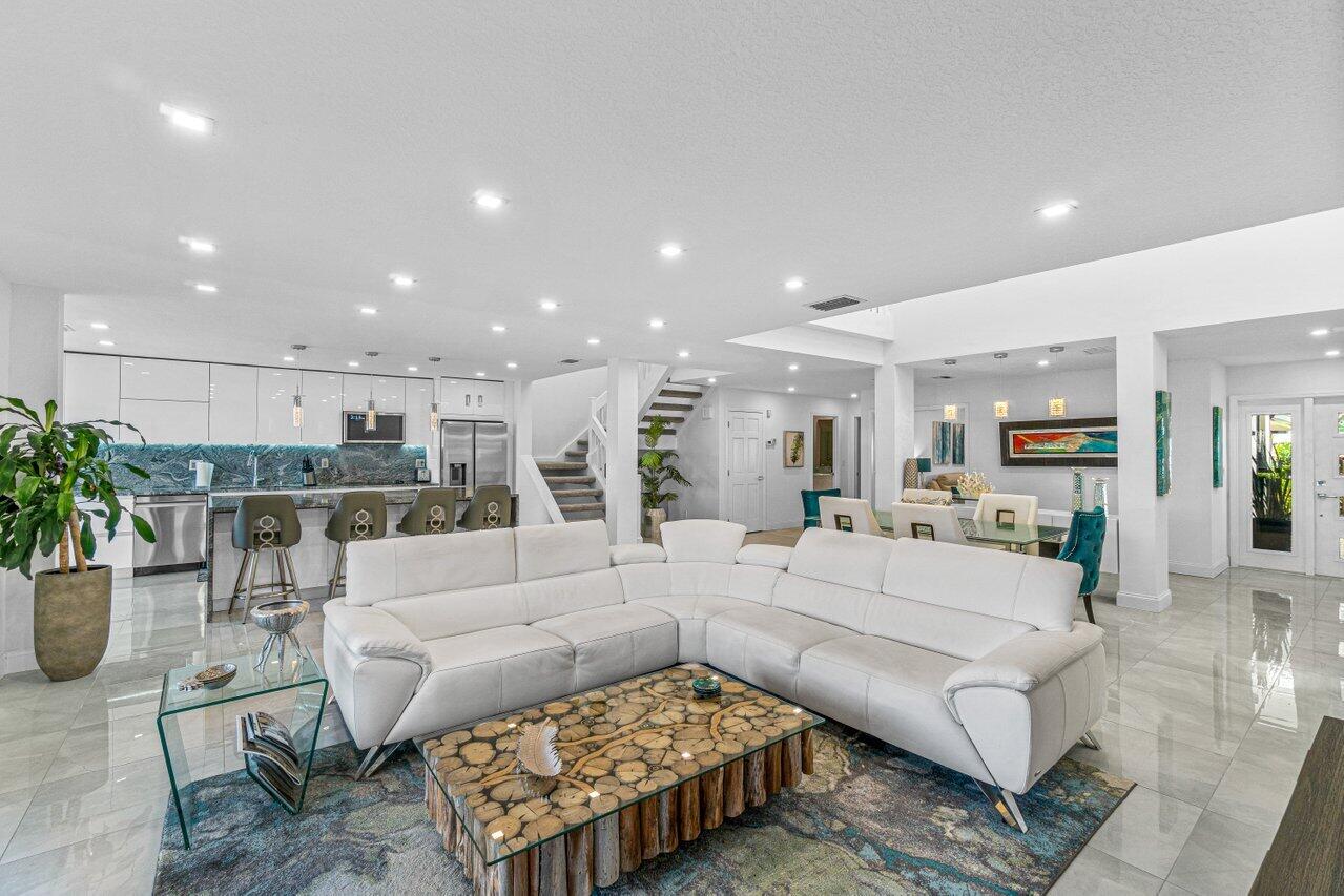 606 Boca Marina Court, Boca Raton