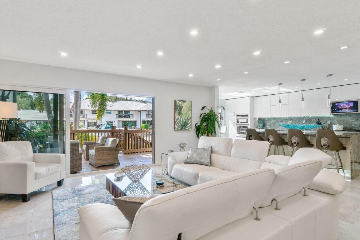 606 Boca Marina Court, Boca Raton