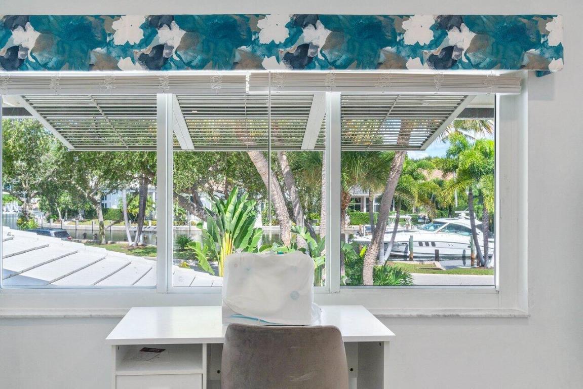 606 Boca Marina Court, Boca Raton