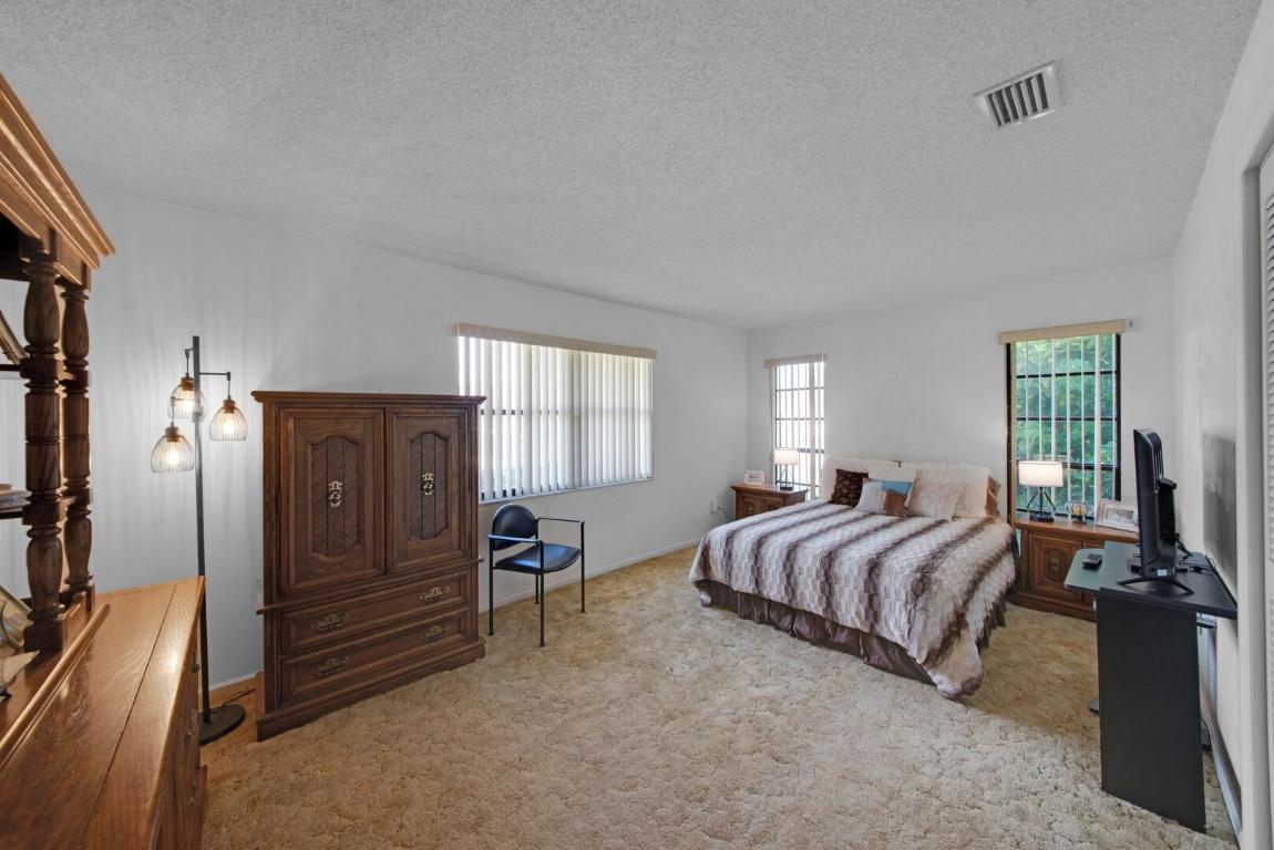 1501 Old Cypress Trail, Wellington