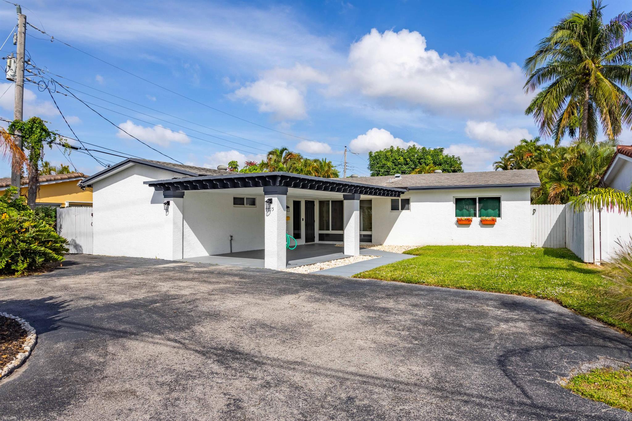 1715 NE 38th Street Street