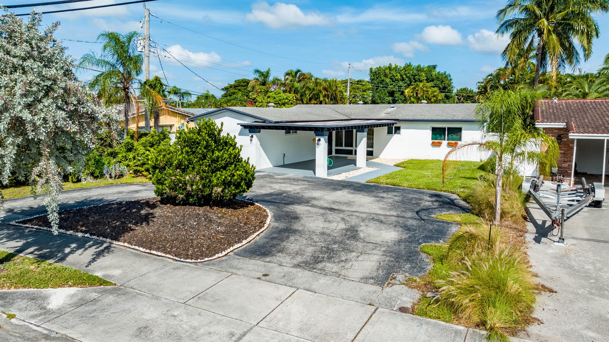 1715 NE 38th Street Street