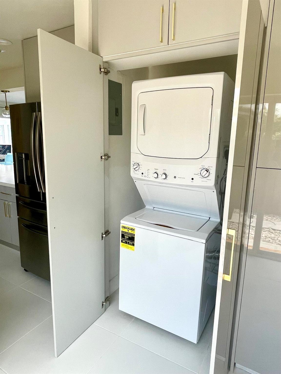 1715 NE 38th Street Street