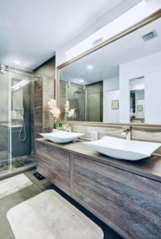 2600 NW 68th Terrace