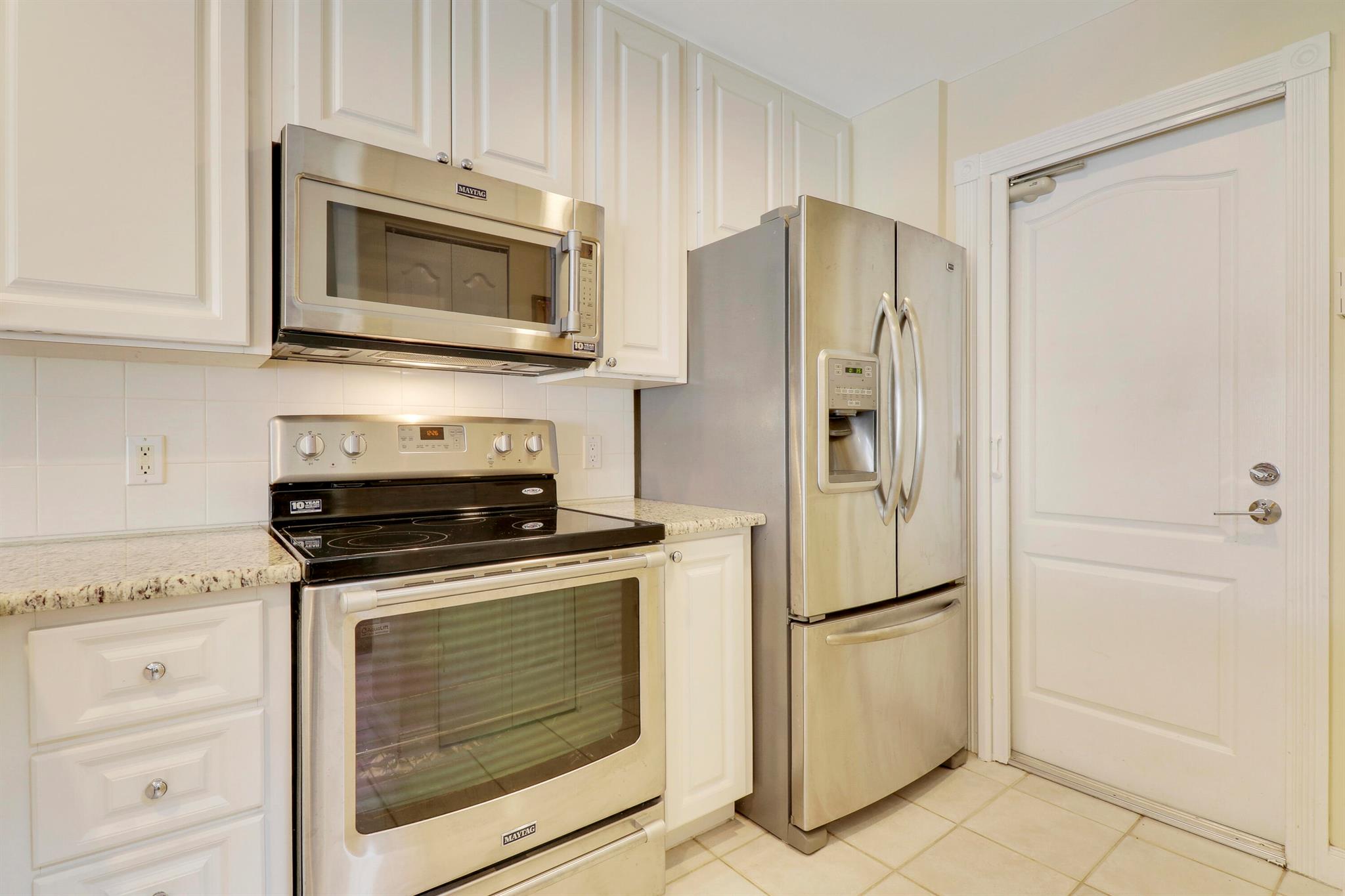 32 Laurel Oaks Circle