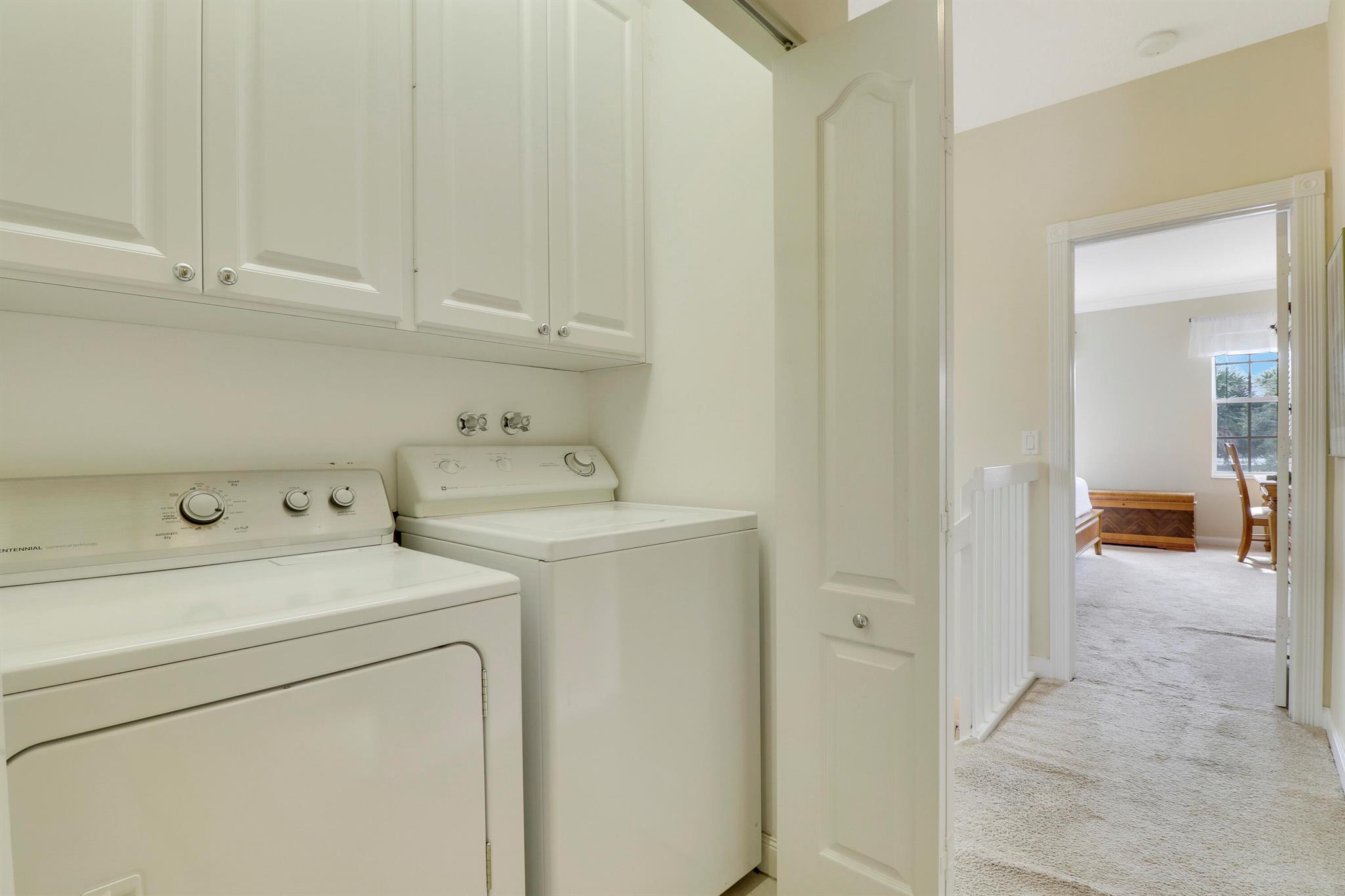 32 Laurel Oaks Circle