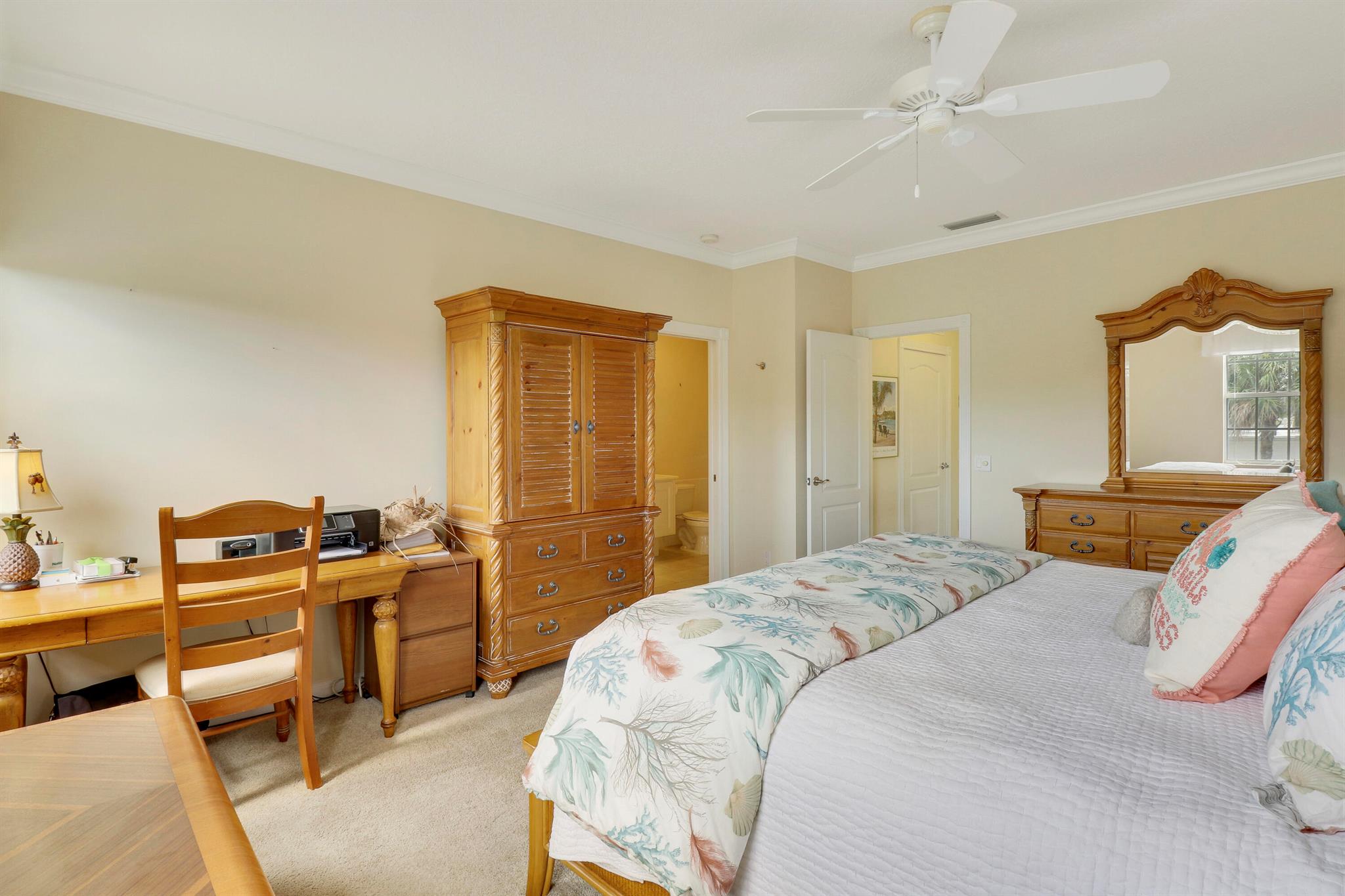 32 Laurel Oaks Circle