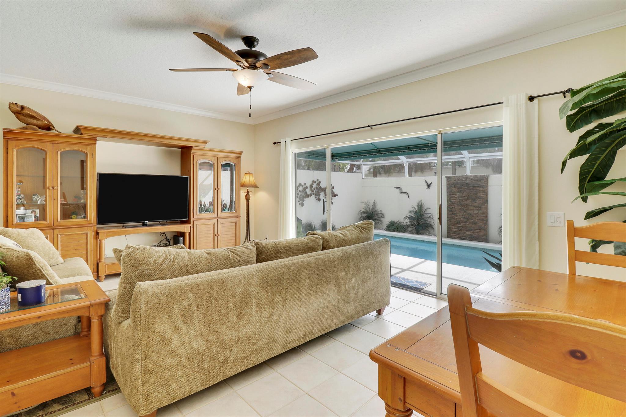 32 Laurel Oaks Circle