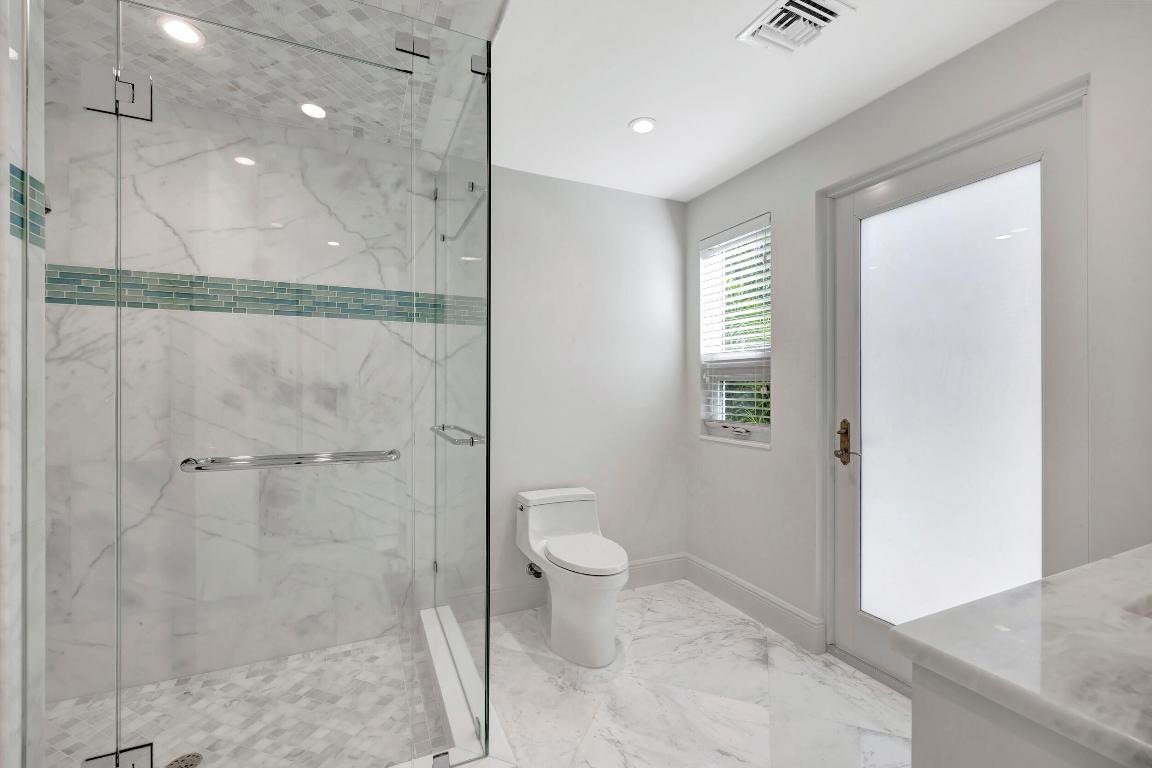 355 Oakview Drive, Delray Beach