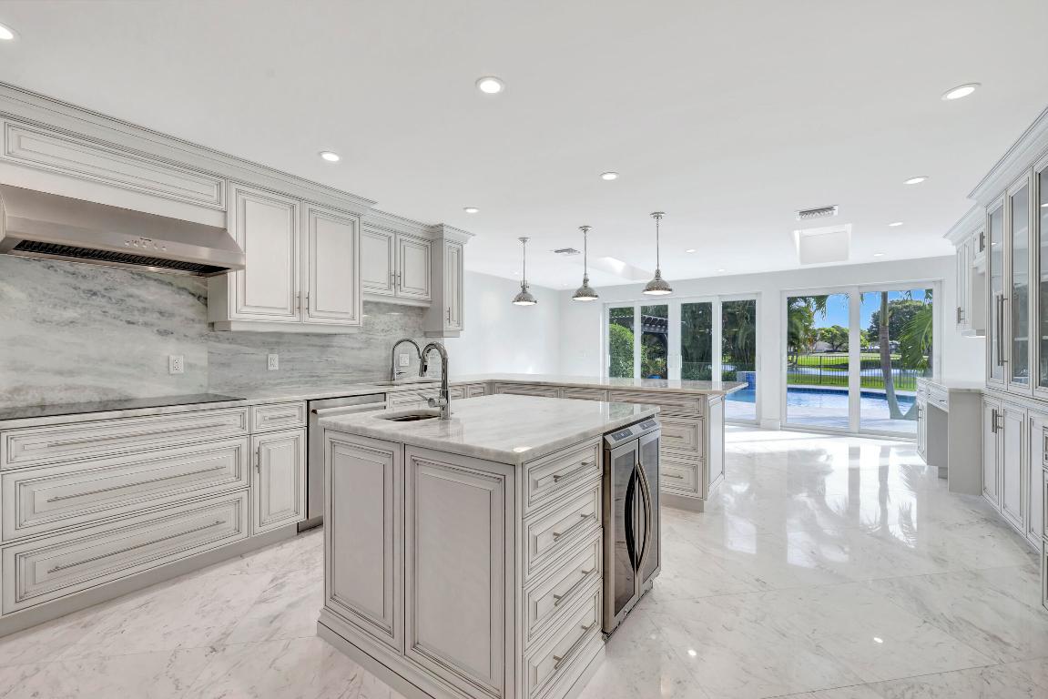 355 Oakview Drive, Delray Beach