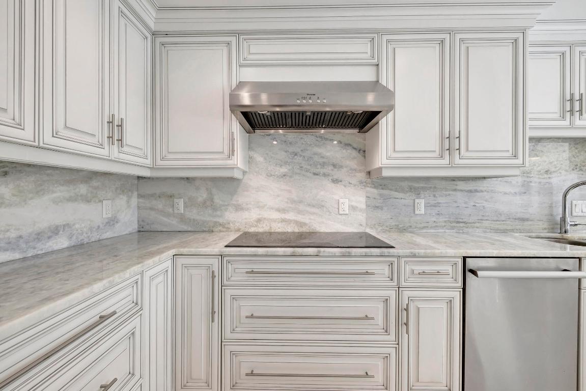 355 Oakview Drive, Delray Beach