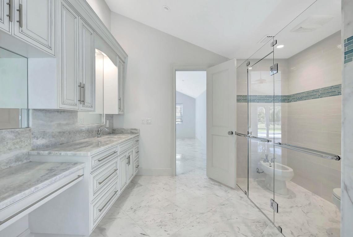 355 Oakview Drive, Delray Beach