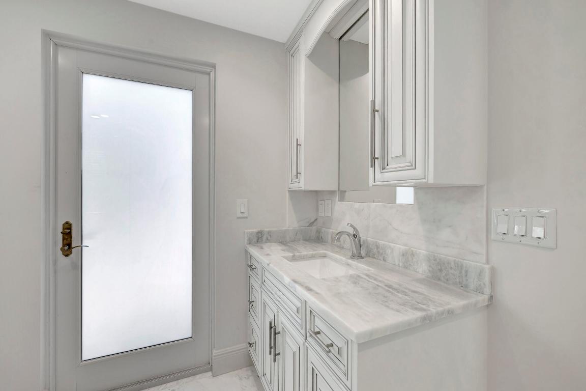 355 Oakview Drive, Delray Beach