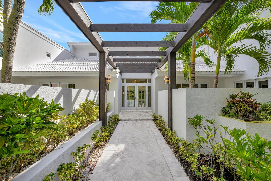 355 Oakview Drive, Delray Beach