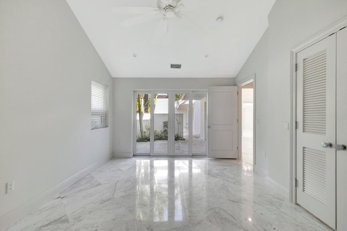 355 Oakview Drive, Delray Beach