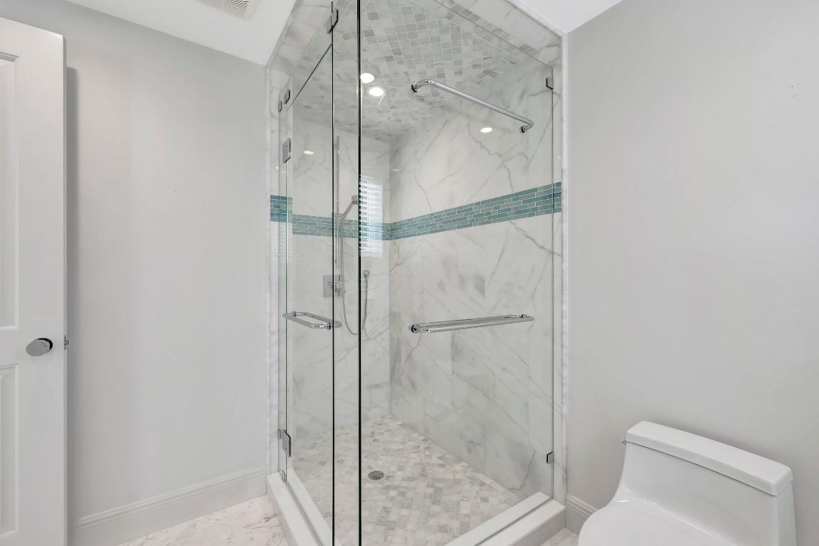 355 Oakview Drive, Delray Beach