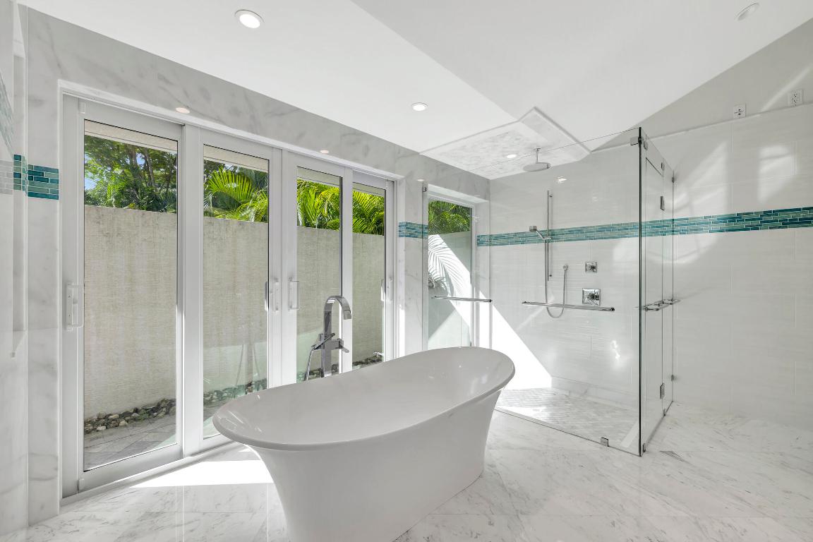 355 Oakview Drive, Delray Beach
