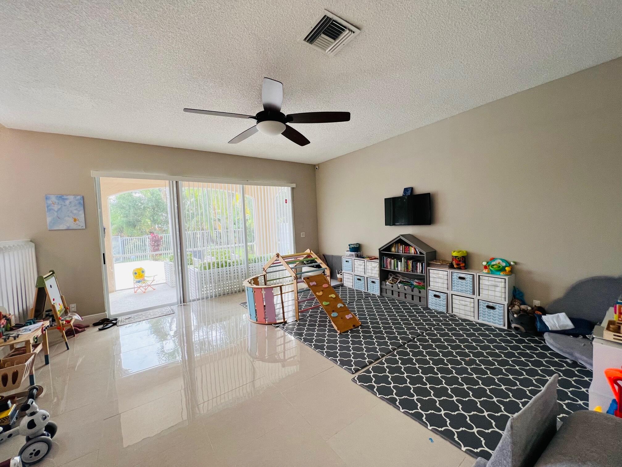 19621 Dinner Key Drive, Boca Raton