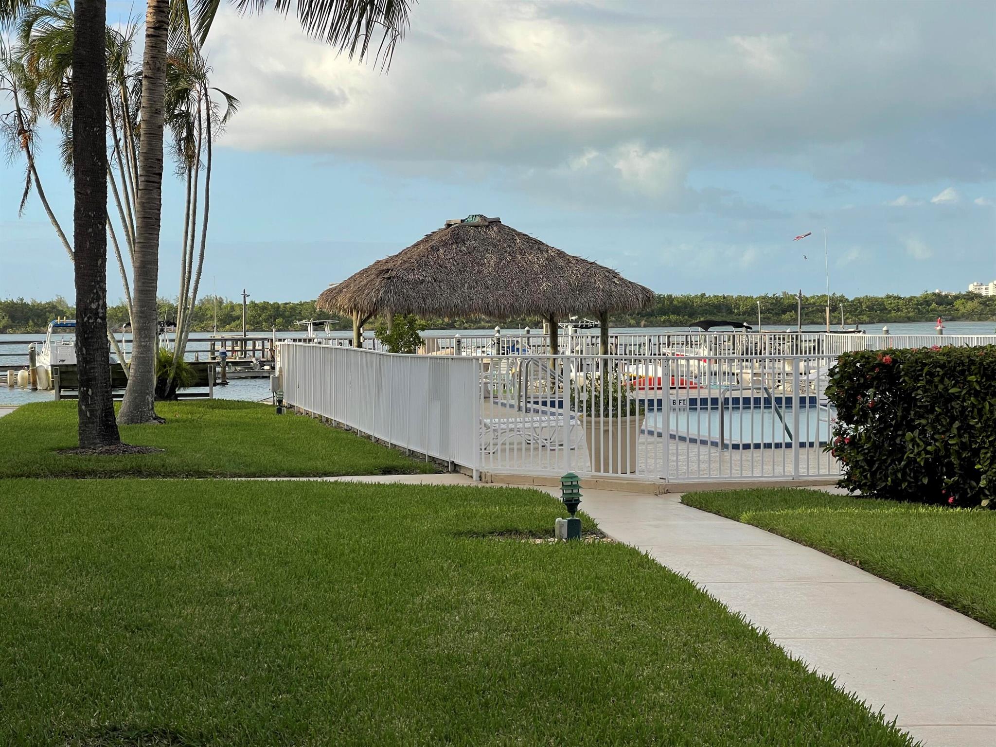 1300 Seaway Drive Unit: 4