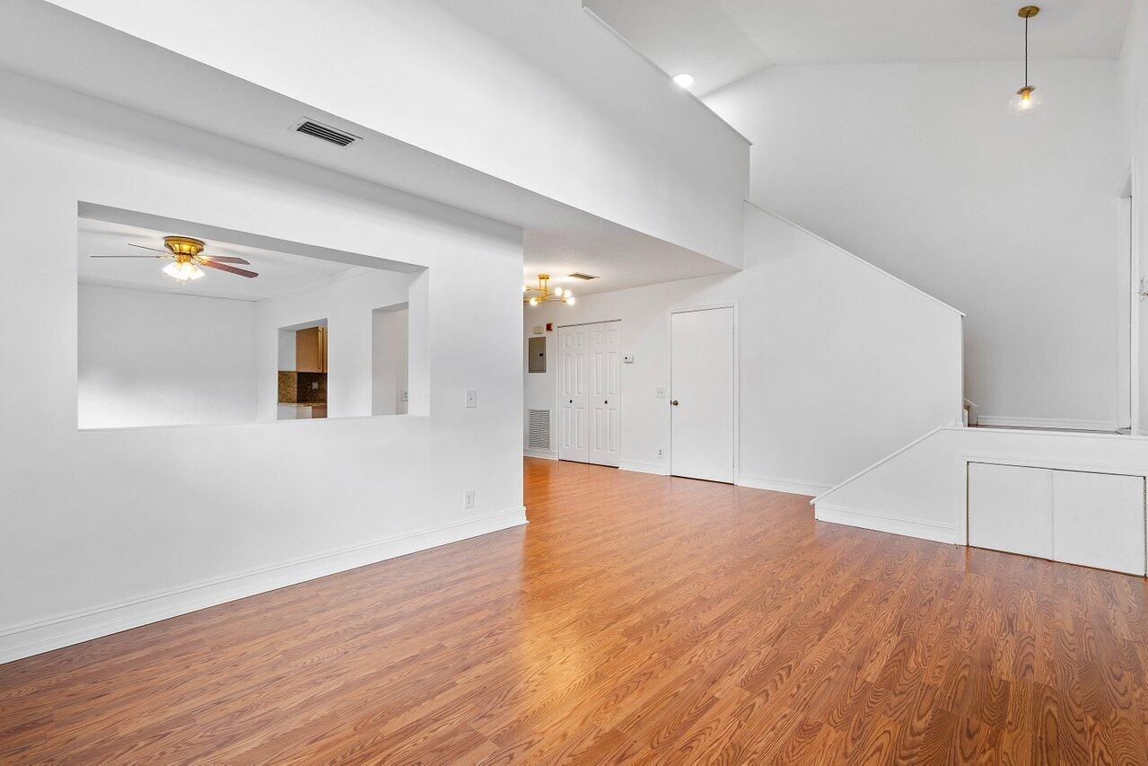 6656 Via Regina, Boca Raton