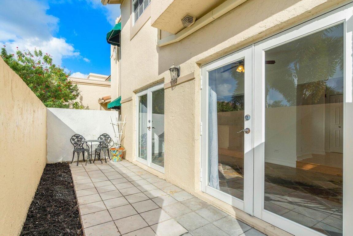 6656 Via Regina, Boca Raton