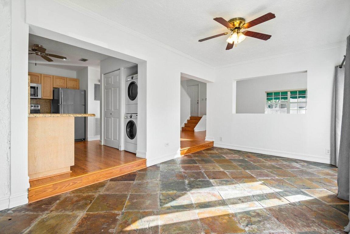 6656 Via Regina, Boca Raton