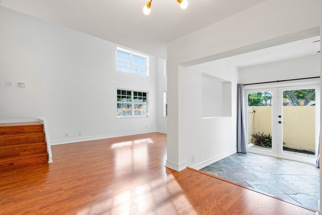 6656 Via Regina, Boca Raton