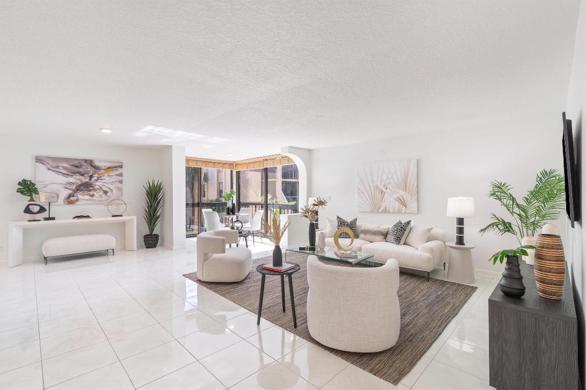 2455 Lindell Boulevard Unit: 3210