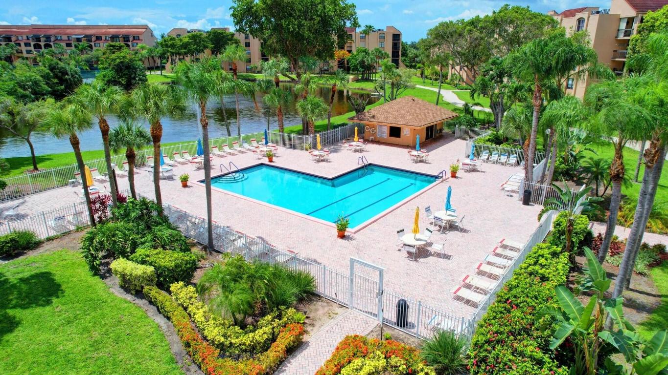 2455 Lindell Boulevard Unit: 3210