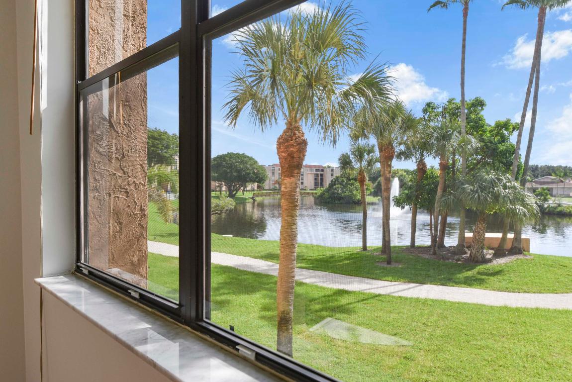 2455 Lindell Boulevard Unit: 3210