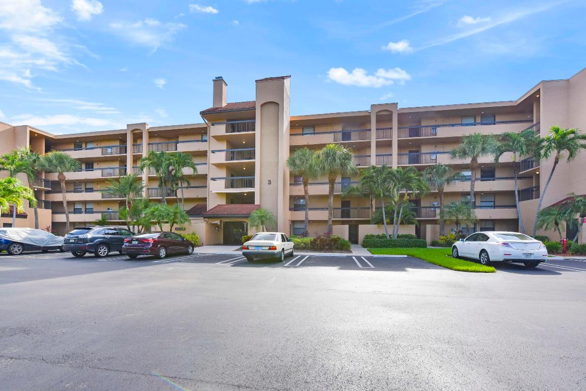 2455 Lindell Boulevard Unit: 3210