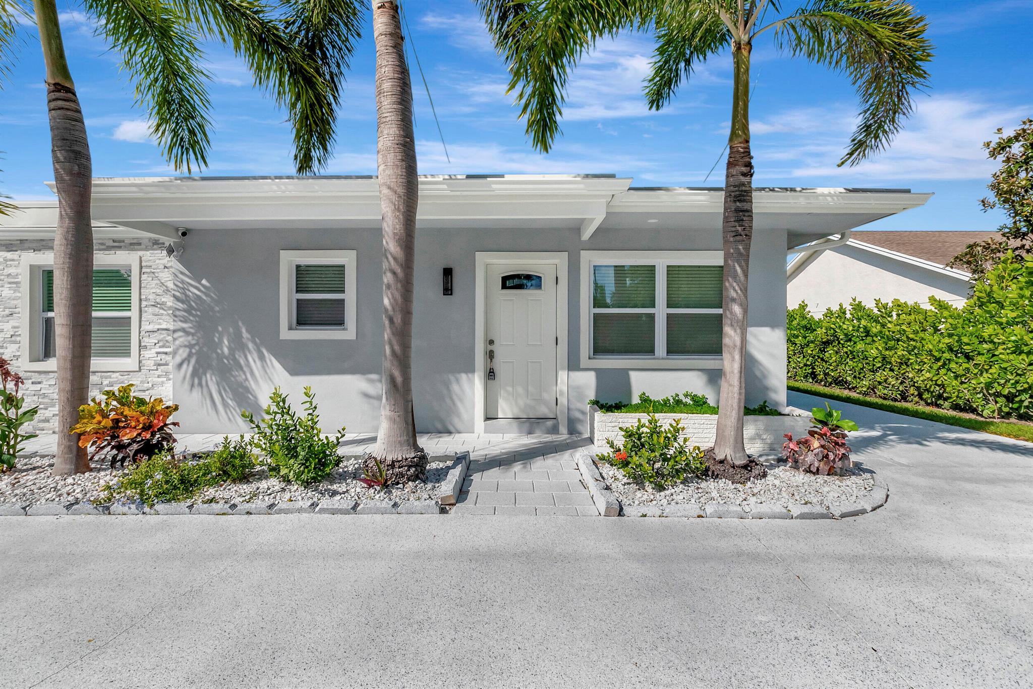 2312 Spanish Trail