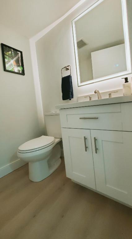 15 Royal Palm Way 5030, Boca Raton Unit: 5030