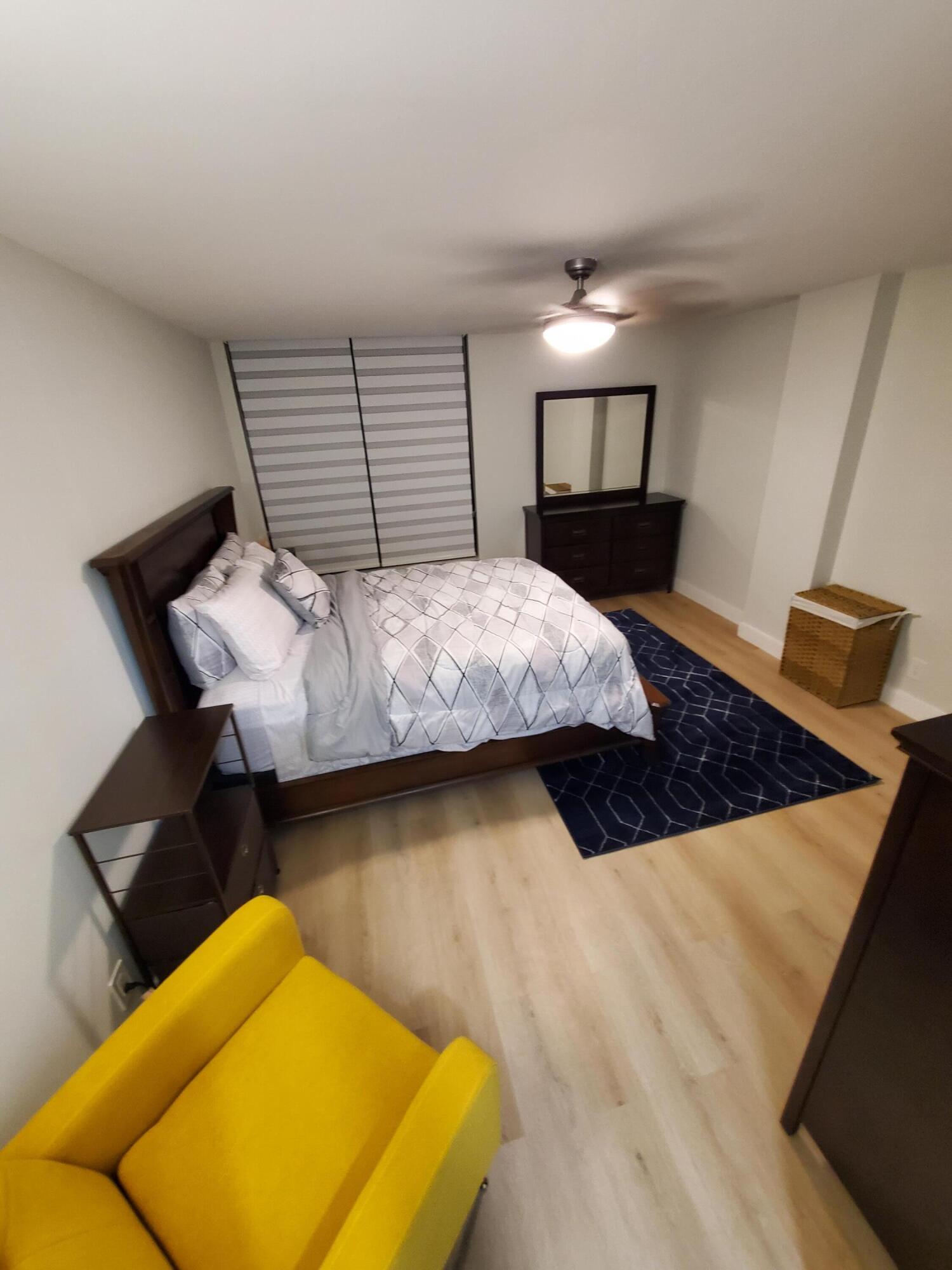 15 Royal Palm Way 5030, Boca Raton Unit: 5030