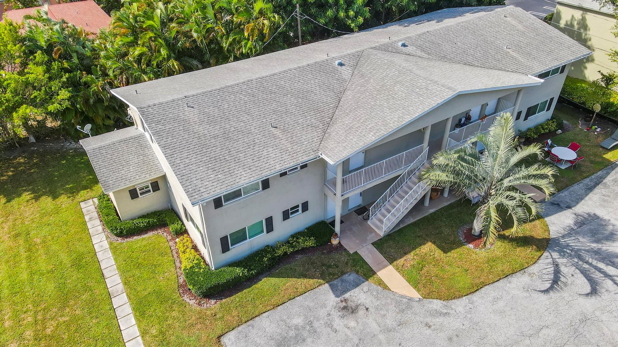 1850 Palm Trail Trail