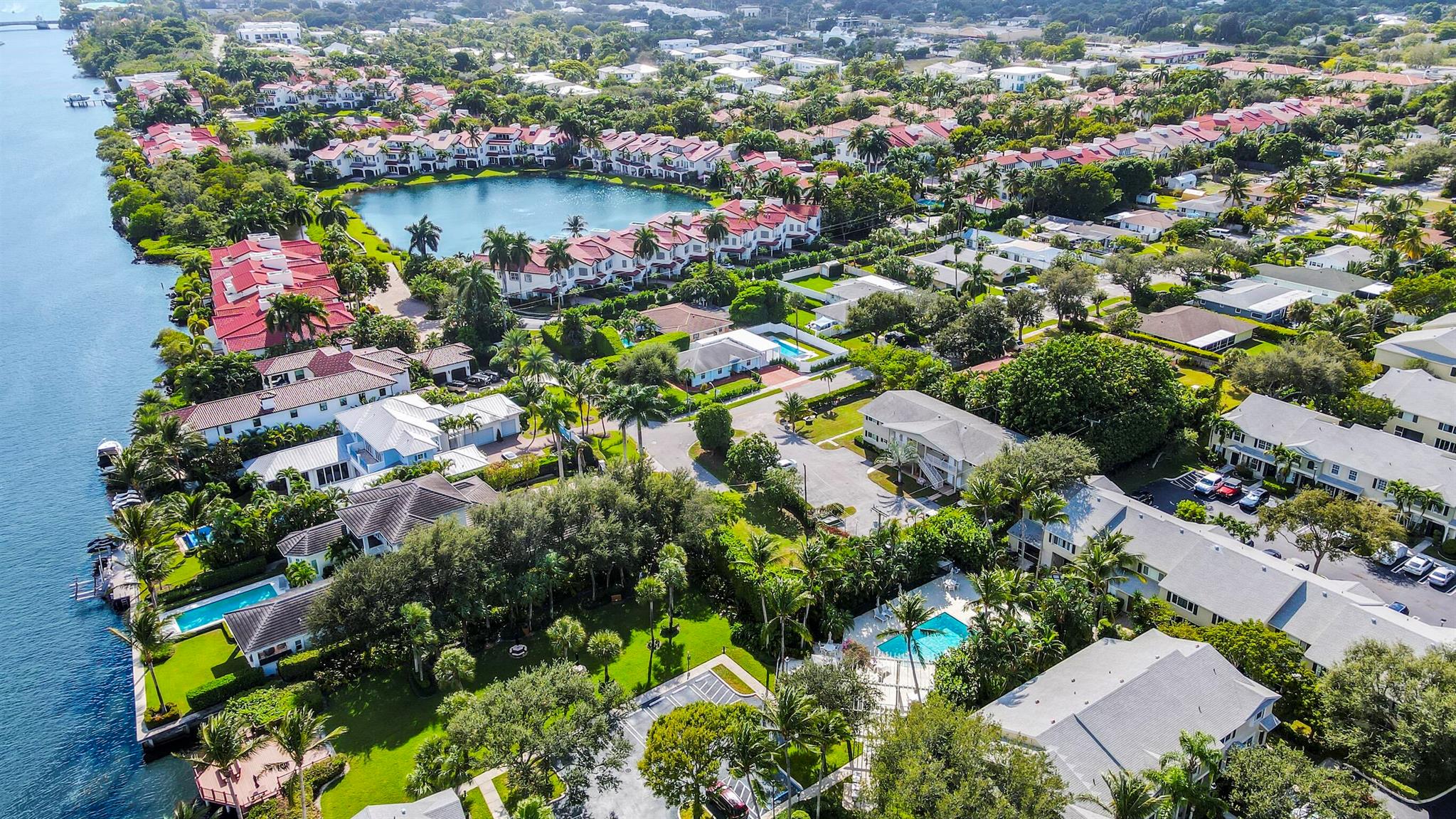 1850 Palm Trail Trail
