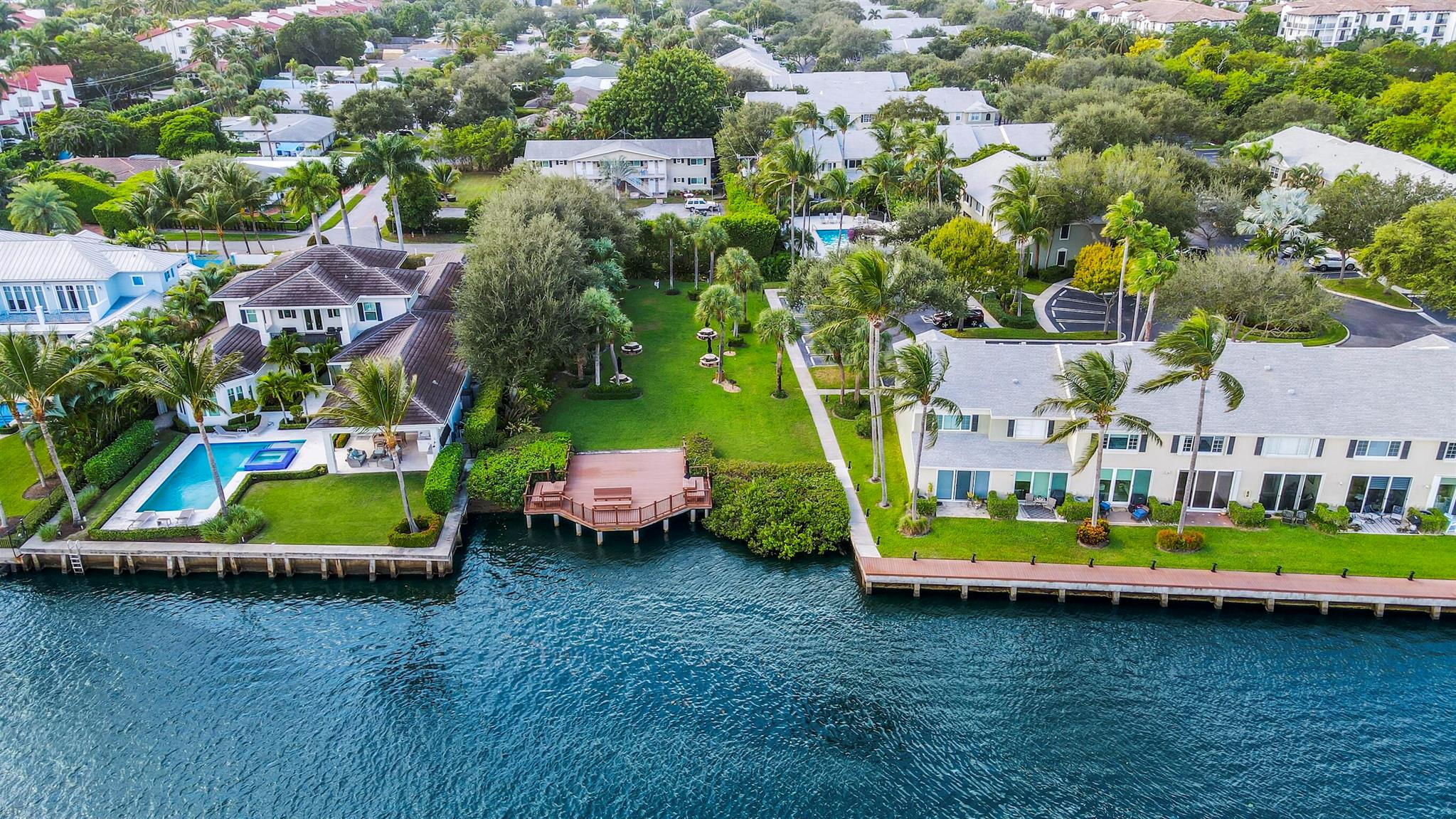 1850 Palm Trail Trail